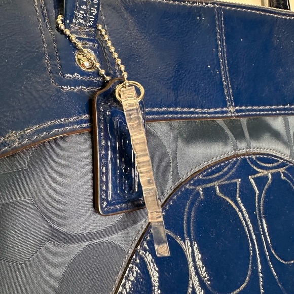 Coach | Blue Signature Laura Nylon Patent Leather Tote Bag - Picture 5 of 16